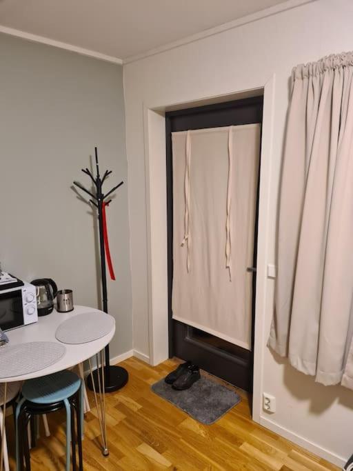 Small Studio Appartment Τρόμσο Εξωτερικό φωτογραφία